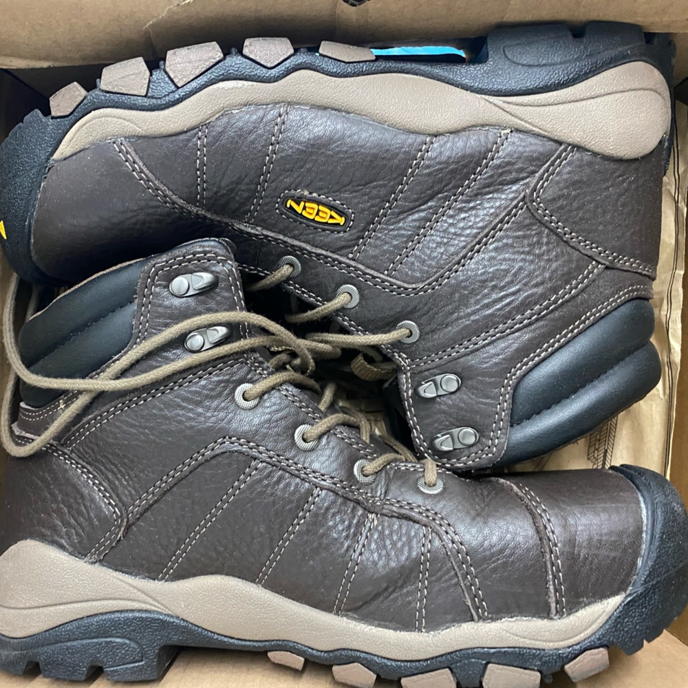 Keen Santa Fe 6” AT Workboot Size 9.5